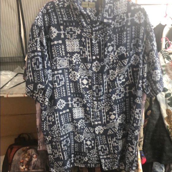 Robert Stock Blue and White Button Down 100% Silk Shirt with Geometric Patterns - Picture 1 of 4